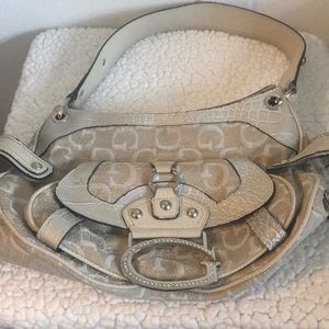 GUESS Shoulder Bag